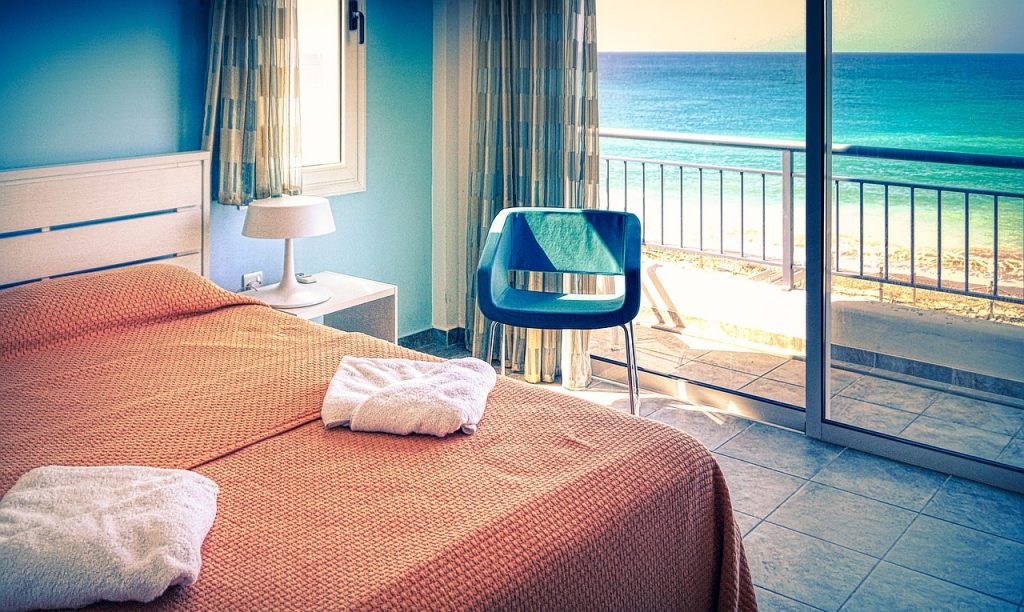hotel motel rooms, oceanfront hotel room